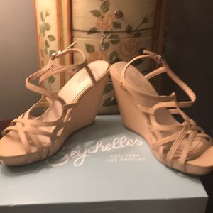 Seychelles Wedge Heel size 71/2